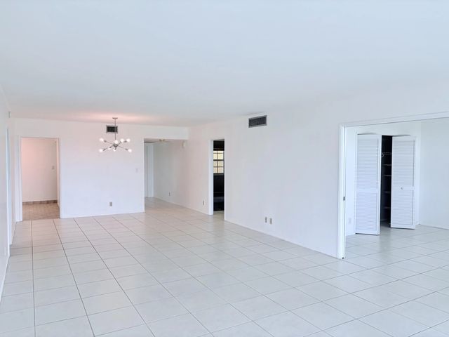 4 of 36 - 804 Cypress Grove Lane #508, Pompano Beach, FL