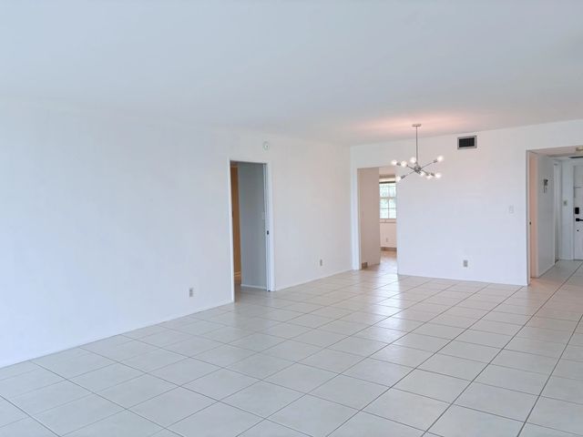 5 of 36 - 804 Cypress Grove Lane #508, Pompano Beach, FL
