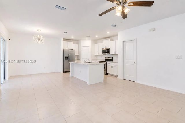 5 of 13 - 17809 Belforte Court, North Fort Myers, FL