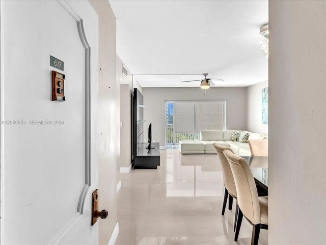 3 of 46 - 4400 Hillcrest Drive #617b, Hollywood, FL