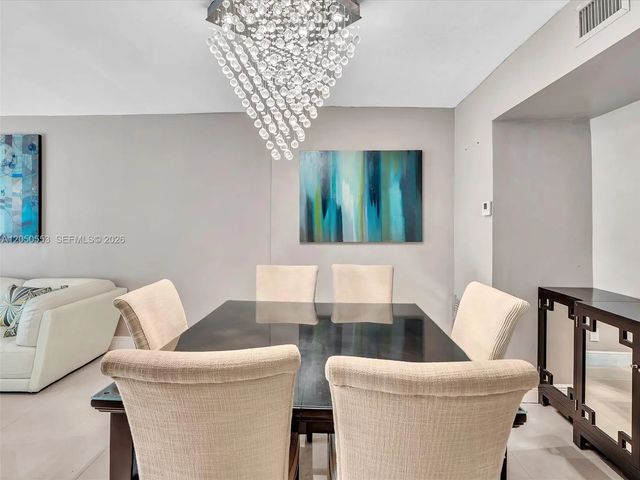 4 of 46 - 4400 Hillcrest Drive #617b, Hollywood, FL