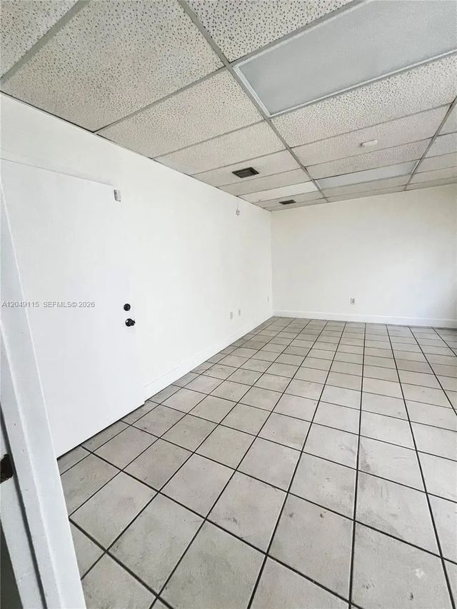 4 of 8 - 8000 Nw 31st Street #18, Doral, FL