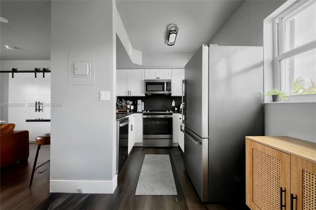 5 of 23 - 609 Ne 13th Avenue #302, Fort Lauderdale, FL