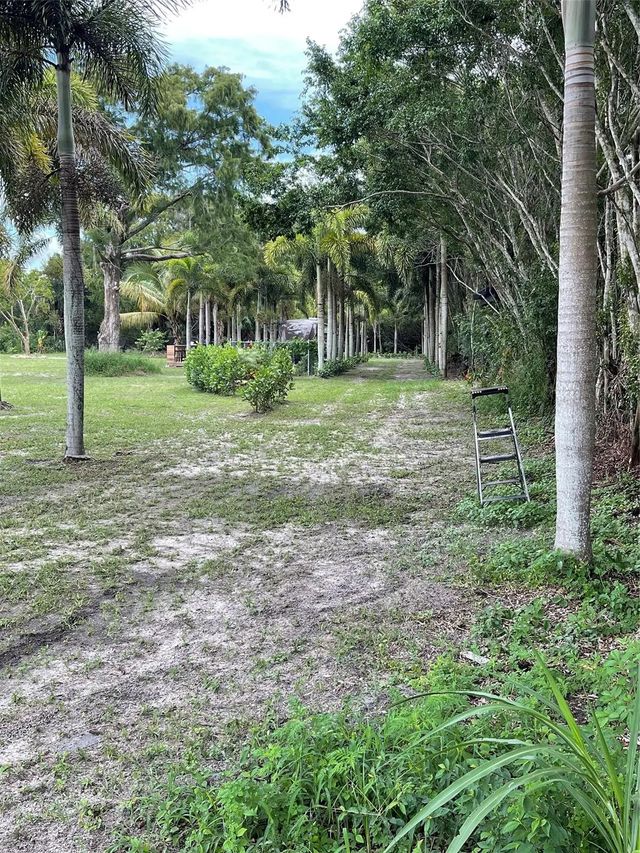 2 of 6 - 15600 Sw Conners Highway, Okeechobee, FL