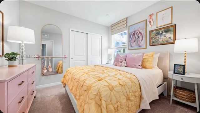 4 of 12 - 6565 Equinox Lane, , FL