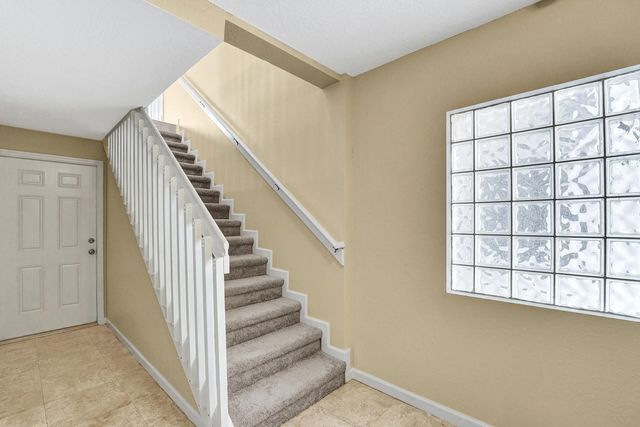 2 of 56 - 2725 Ne 8th Avenue #104, Wilton Manors, FL