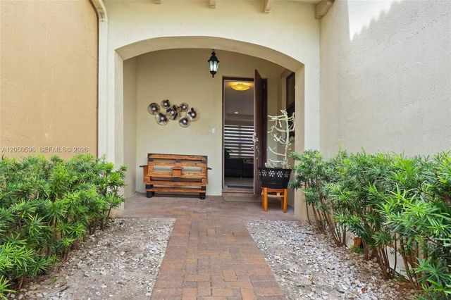 5 of 33 - 8932 Sw 228th Lane, Cutler Bay, FL