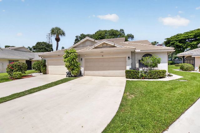 10984 Stafford Circle S, Boynton Beach