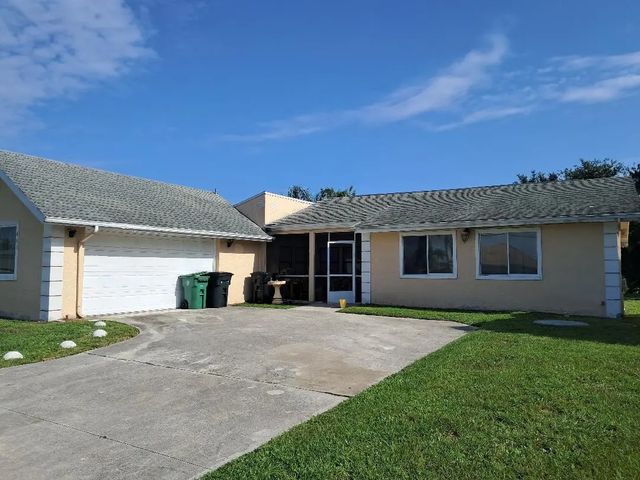 2 of 14 - 441 Sw Todd Avenue, Port St. Lucie, FL