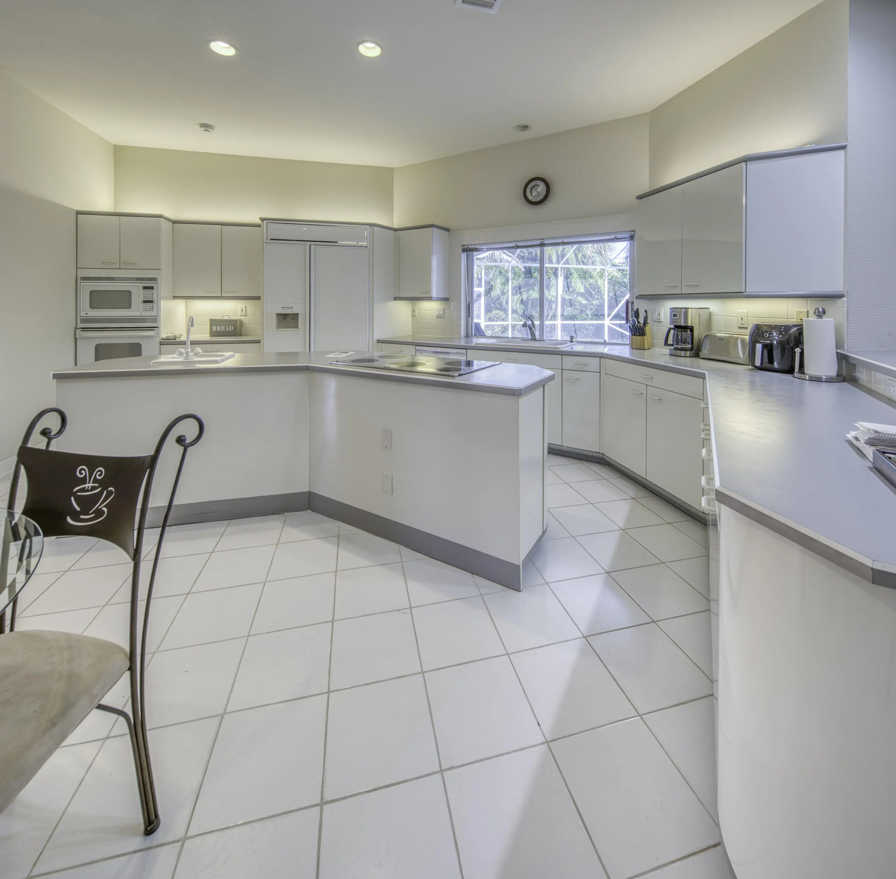 1870 Mediterranean Road W, Lake Clarke Shores, FL, 33406
