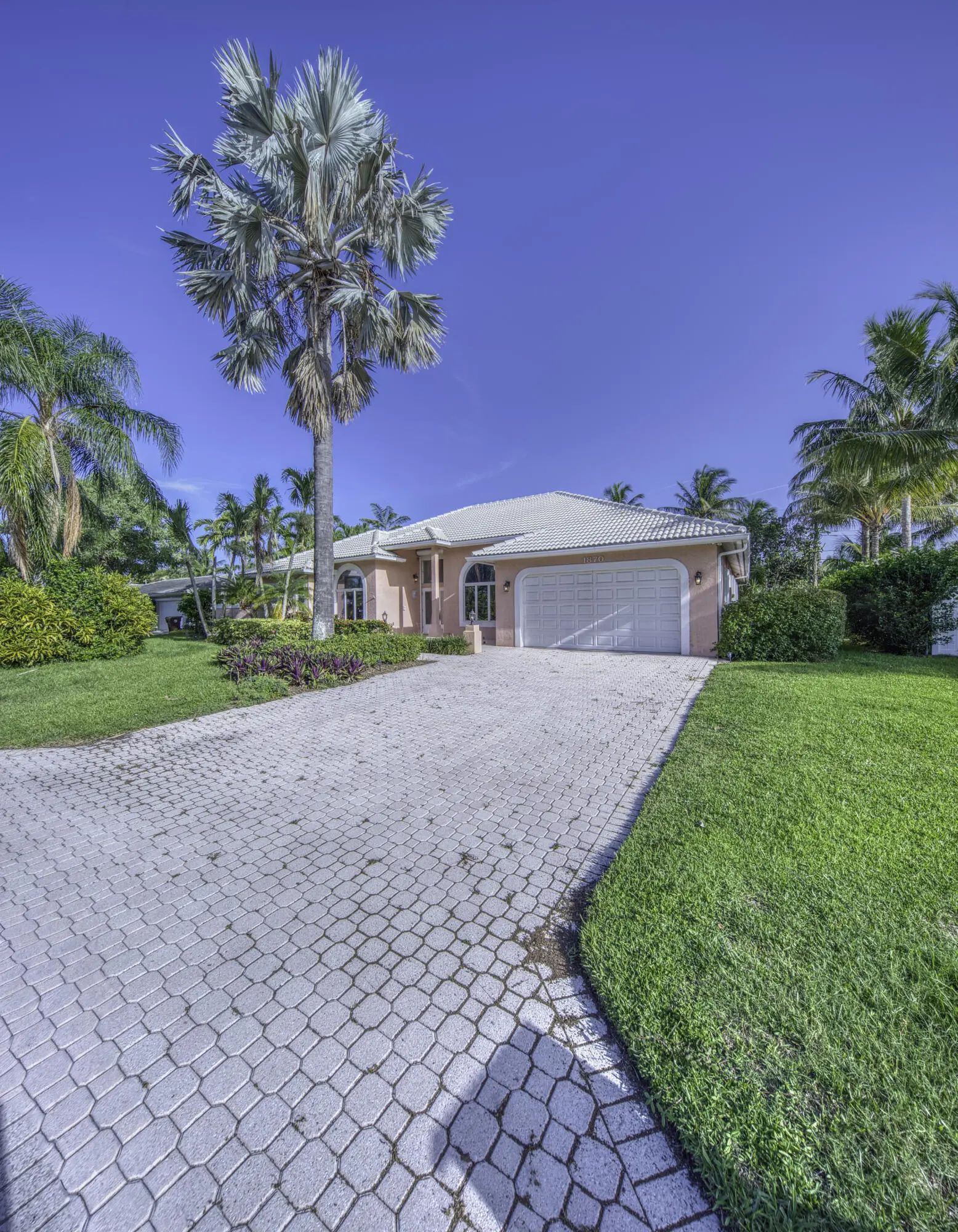 1870 Mediterranean Road W, Lake Clarke Shores, FL, 33406