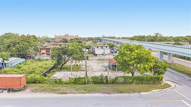 3 of 26 - 6801 Nw 27th Avenue, Miami, FL
