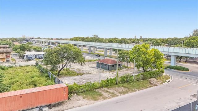 4 of 26 - 6801 Nw 27th Avenue, Miami, FL