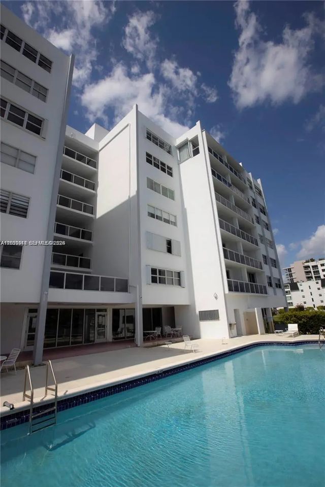 3 of 19 - 9381 E Bay Harbor Drive #302s, Bay Harbor Islands, FL