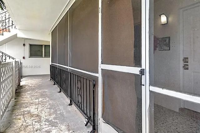 1450 Ne 170th Street #204, North Miami Beach
