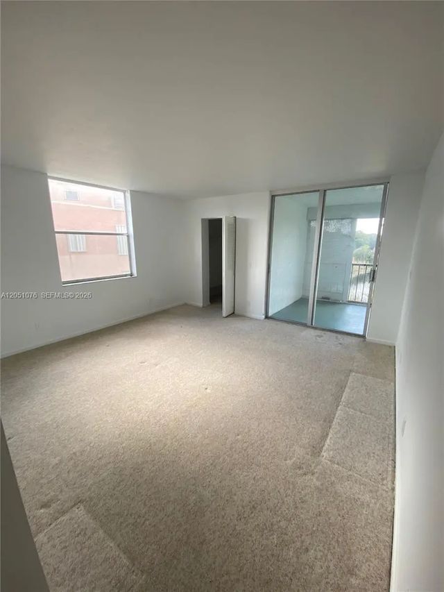 2 of 12 - 7220 Lake Cir Drive #301, Margate, FL