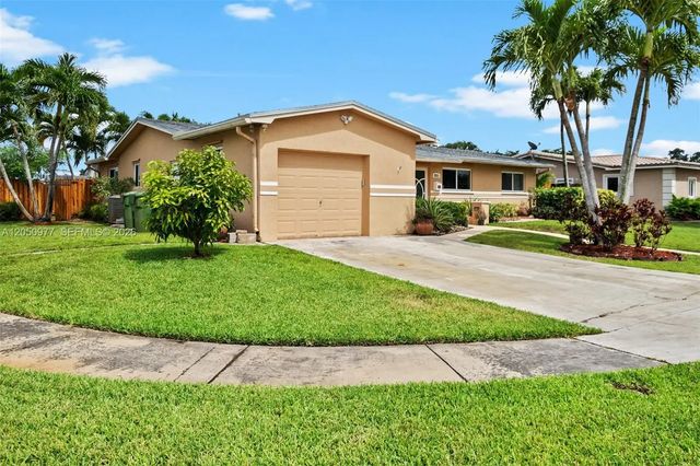 2 of 24 - 2251 Nw 87th Avenue, Pembroke Pines, FL