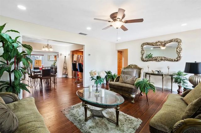 5 of 24 - 2251 Nw 87th Avenue, Pembroke Pines, FL