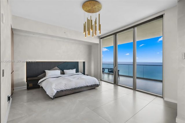 5 of 30 - 18975 Collins Avenue #3204, Sunny Isles Beach, FL