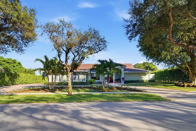 3 of 36 - 2308 Embassy Drive, West Palm Beach, FL