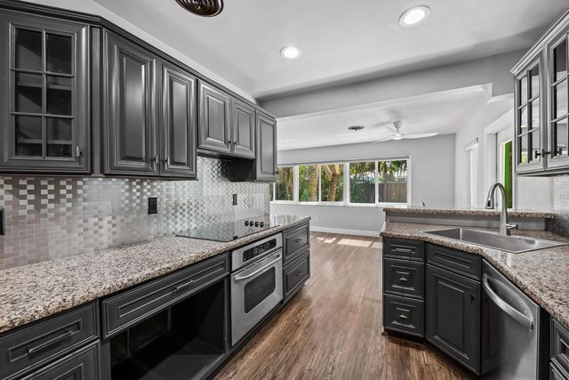 4860 Ne 6th Avenue, Oakland Park