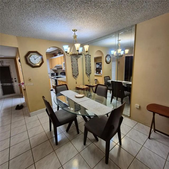 2 of 27 - 8460 Sunrise Lakes Boulevard #210, Sunrise, FL