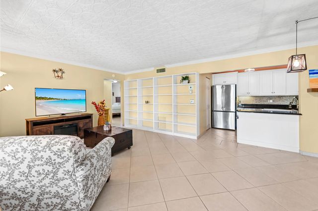 3 of 31 - 539 Shady Pine Way #c1, Greenacres, FL