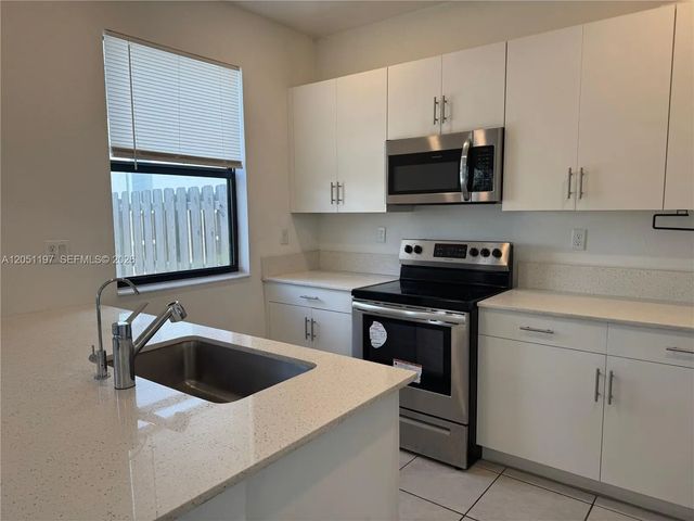 2 of 31 - 28717 Sw 132nd Place, Homestead, FL