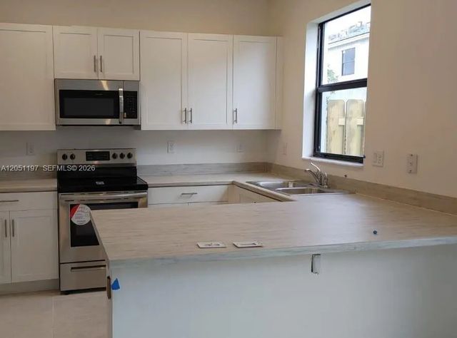 3 of 31 - 28717 Sw 132nd Place, Homestead, FL