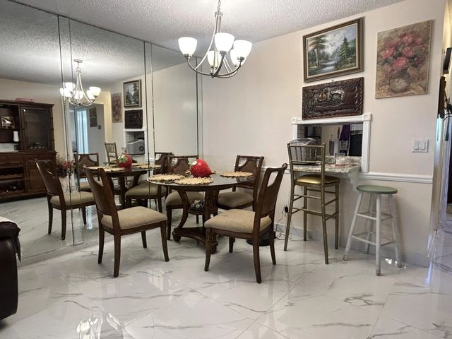 5 of 21 - 300 Ne 26th Avenue #113, Boynton Beach, FL