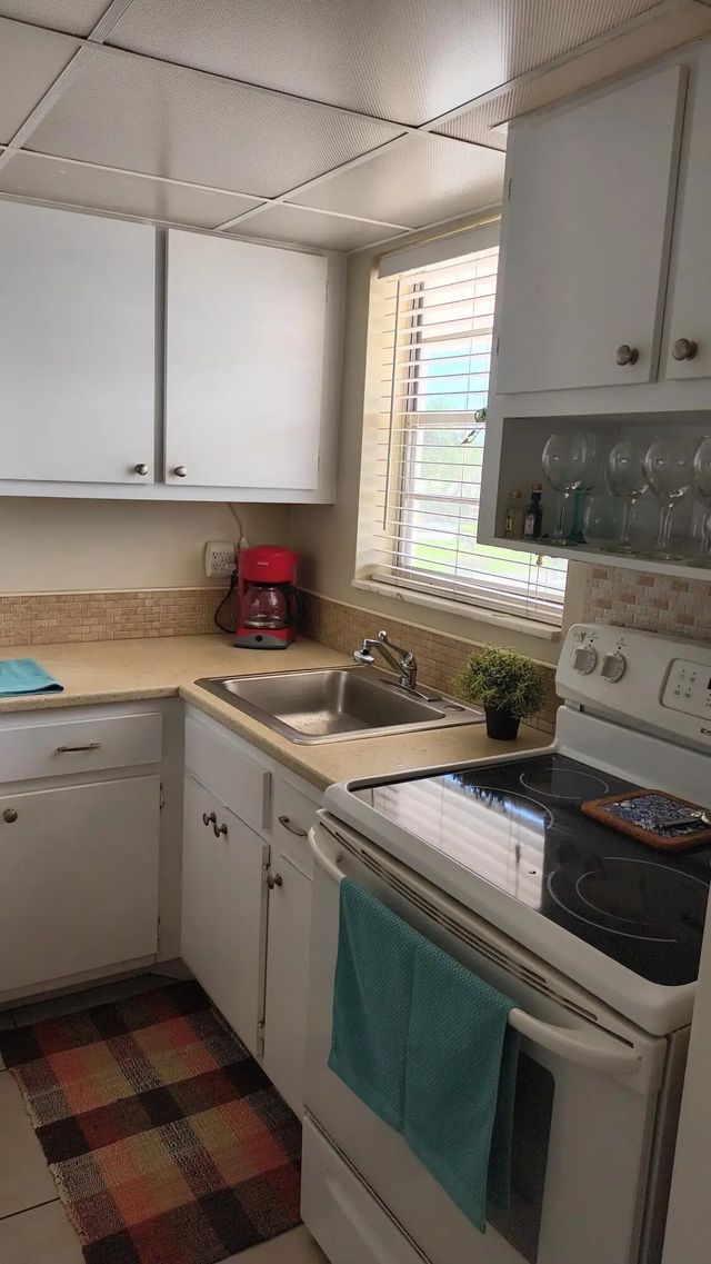 2 of 10 - 201 S Golf Boulevard #2002, Pompano Beach, FL