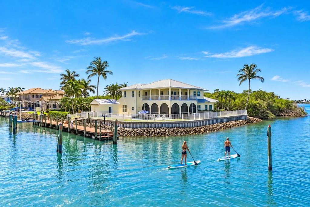4105 Ne Rigels Cove Way, Hutchinson Island