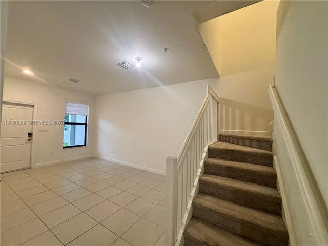 4 of 19 - 218 Sw 159th Court, Pembroke Pines, FL