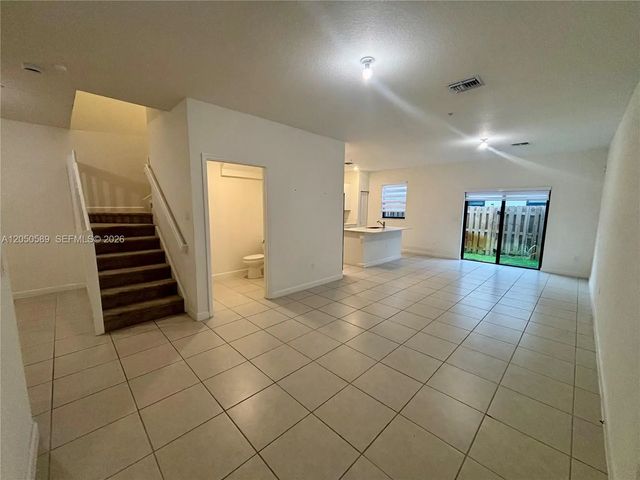 5 of 19 - 218 Sw 159th Court, Pembroke Pines, FL