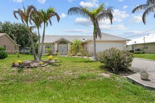 3 of 27 - 3257 Se Pinto Street, Port St. Lucie, FL