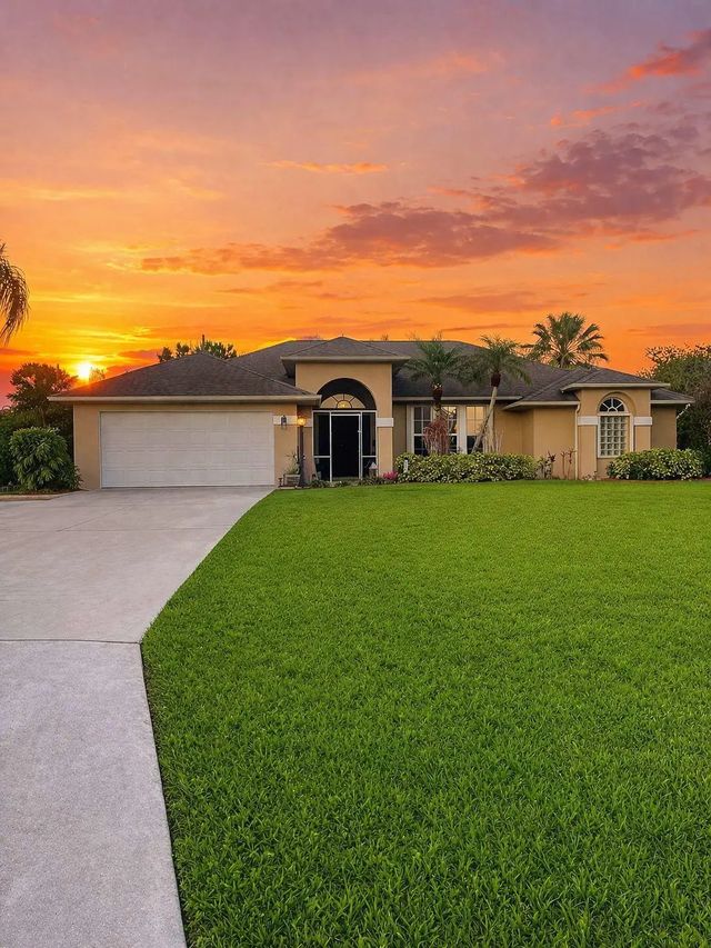 2815 Se Tate Avenue, Port St. Lucie