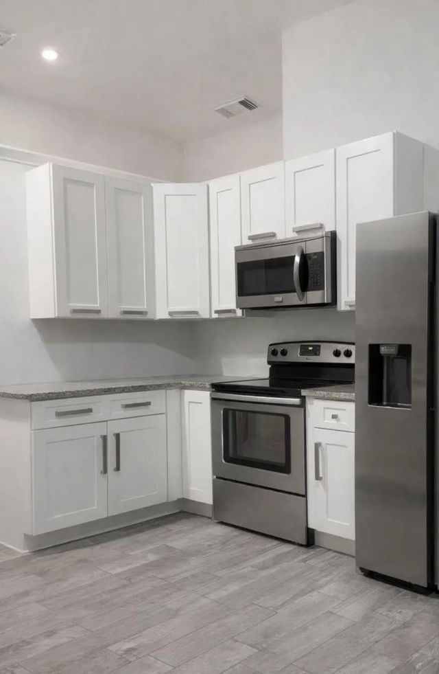 3 of 18 - 2815 Se Tate Avenue, Port St. Lucie, FL