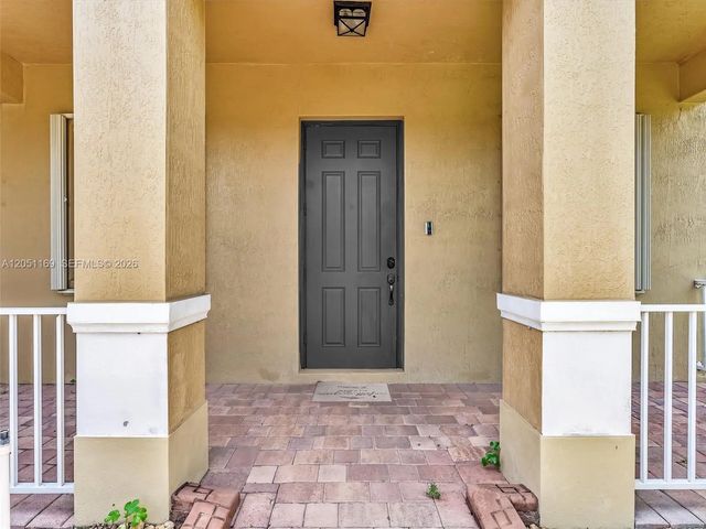 5 of 56 - 912 Nw 204th Street, Miami Gardens, FL