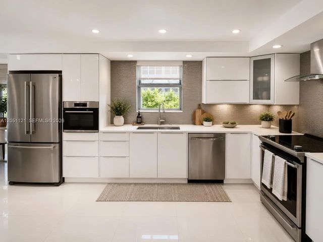 3 of 9 - 1912 S Ocean Drive #2c, Hallandale Beach, FL