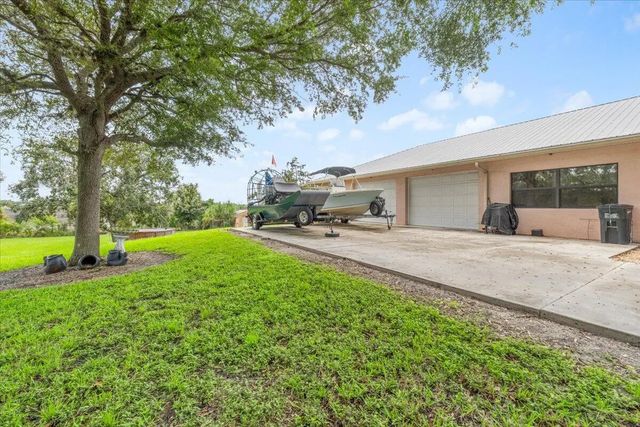3 of 39 - 1121 River Road, Moore Haven, FL