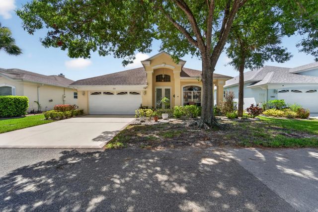 4 of 85 - 562 Nw Lambrusco Drive, Port St. Lucie, FL