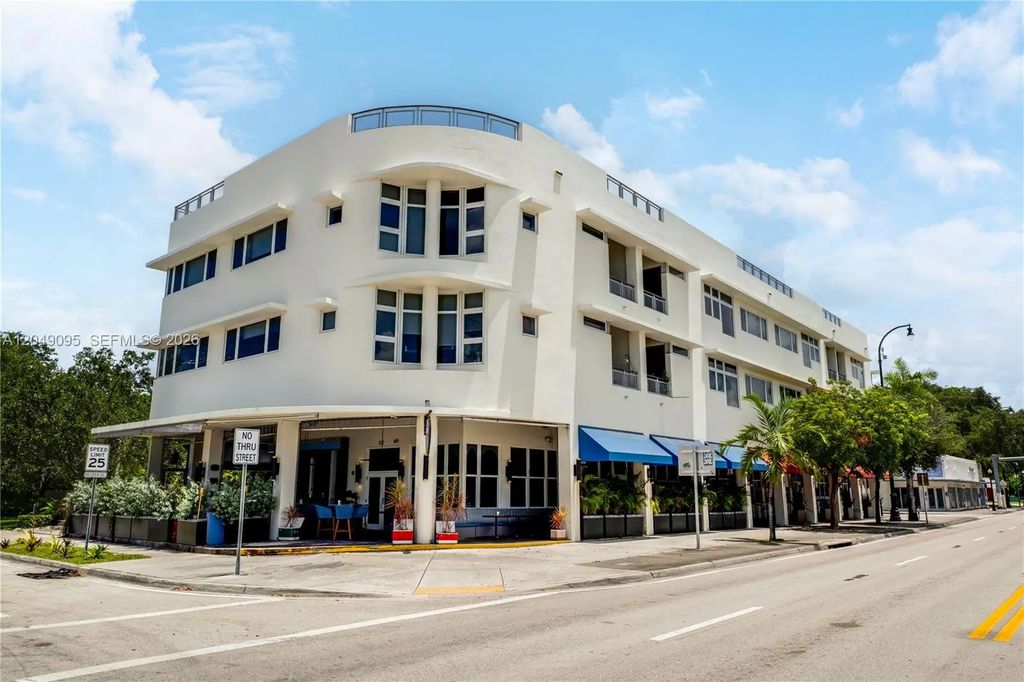 6701 Biscayne Boulevard #204, Miami