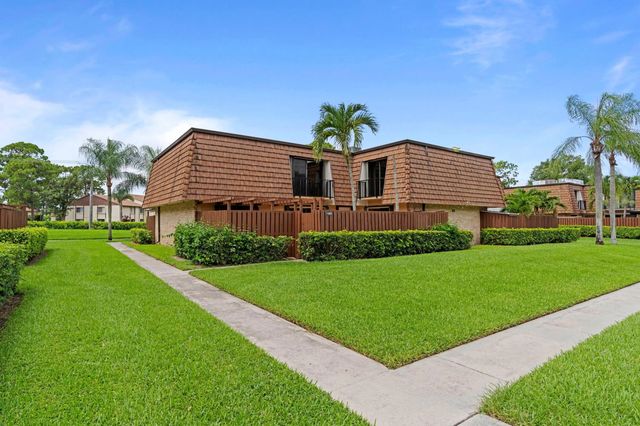 1405 14th Lane, Greenacres