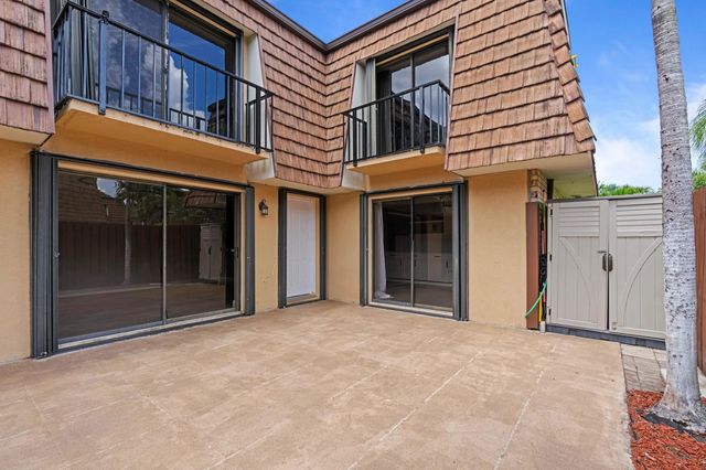 4 of 25 - 1405 14th Lane, Greenacres, FL