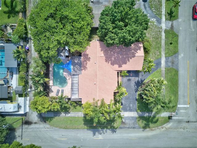 5300 Fillmore Street, Hollywood