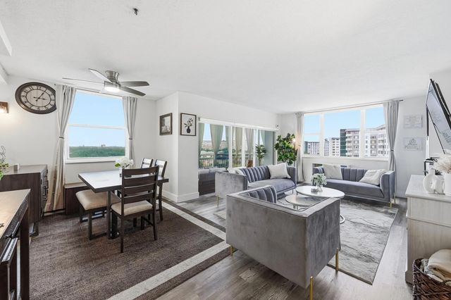 3 of 40 - 4400 Hillcrest Drive #719c, Hollywood, FL