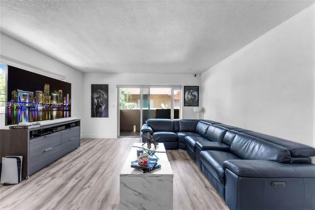 2 of 30 - 9958 Sw 88th Street #522-5, Miami, FL