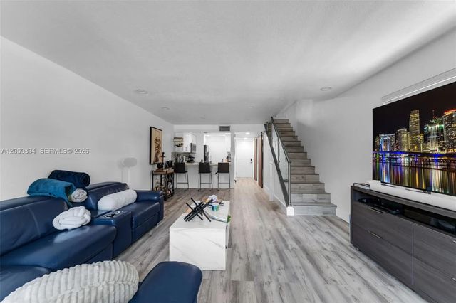 3 of 30 - 9958 Sw 88th Street #522-5, Miami, FL