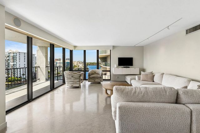 3 of 30 - 936 Intracoastal Drive #12h, Fort Lauderdale, FL