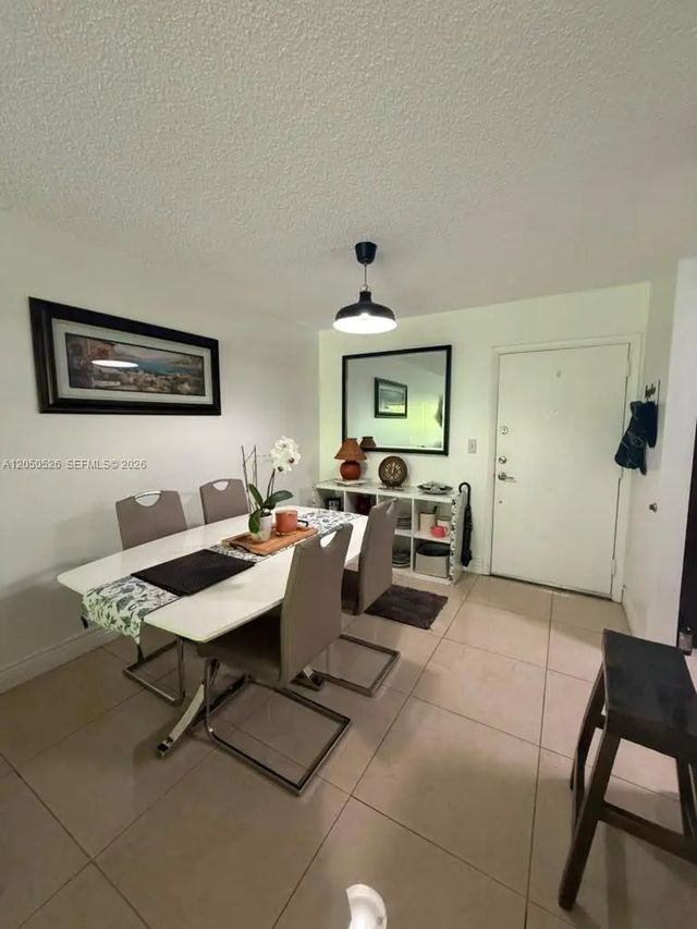 5 of 17 - 9405 W Flagler Street #212d, Miami, FL